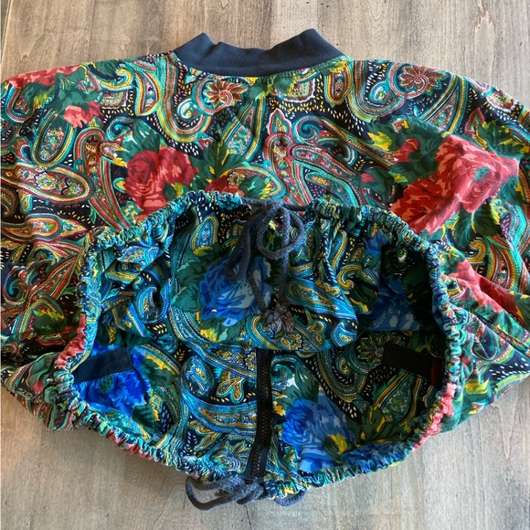 Vintage Northern Style reversible crop jacket - Picture 6 of 12